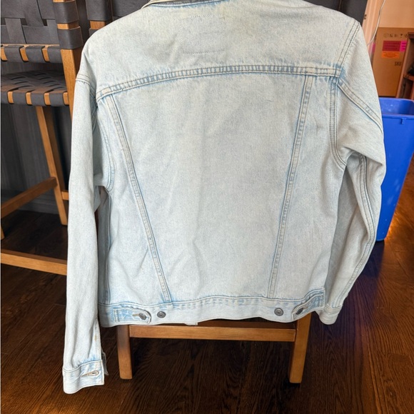 Levi's Blue Lightweight Denim Shirt Jacket - Picture 3 of 3
